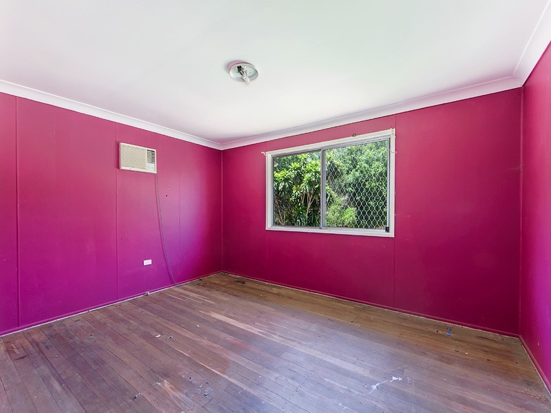 7 Roma St, North Booval QLD 4304