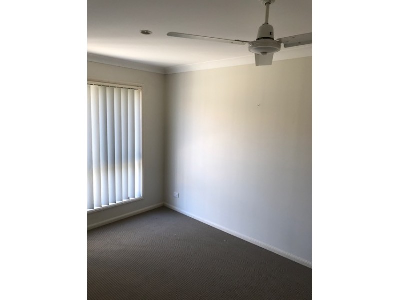 28 Bosswood Court, Yamanto QLD 4305