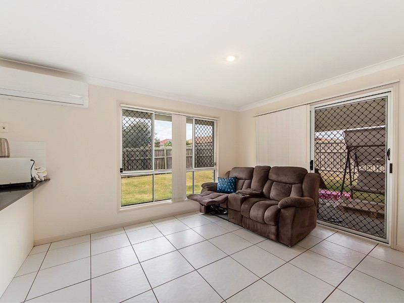47 Banksia Drive, Raceview QLD 4305