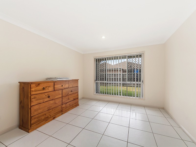 47 Banksia Drive, Raceview QLD 4305