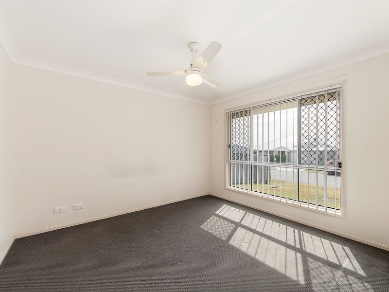 47 Banksia Drive, Raceview QLD 4305