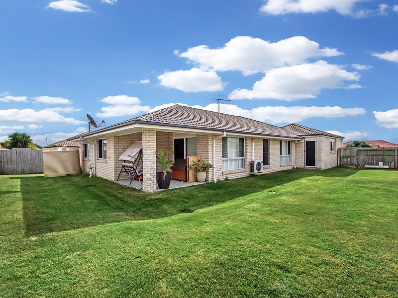 47 Banksia Drive, Raceview QLD 4305