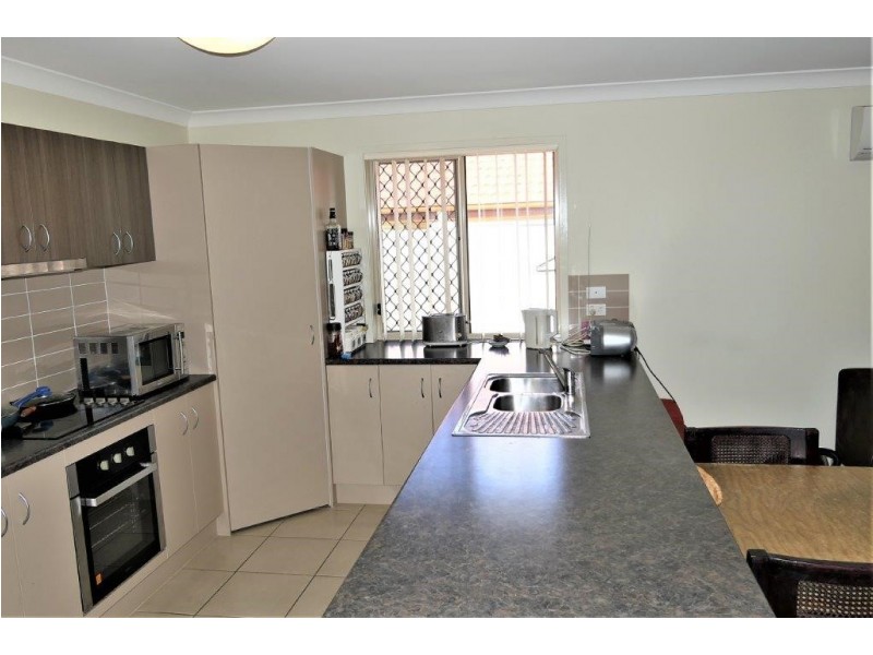 32/12 Walnut Crescent, Lowood QLD 4311