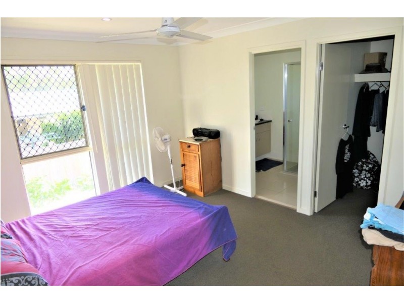 32/12 Walnut Crescent, Lowood QLD 4311