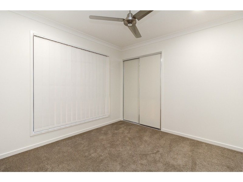 14 John st, Walloon QLD 4306