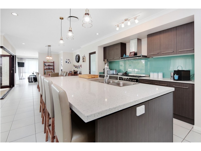 22 Robyn Terrace, Fernvale QLD 4306