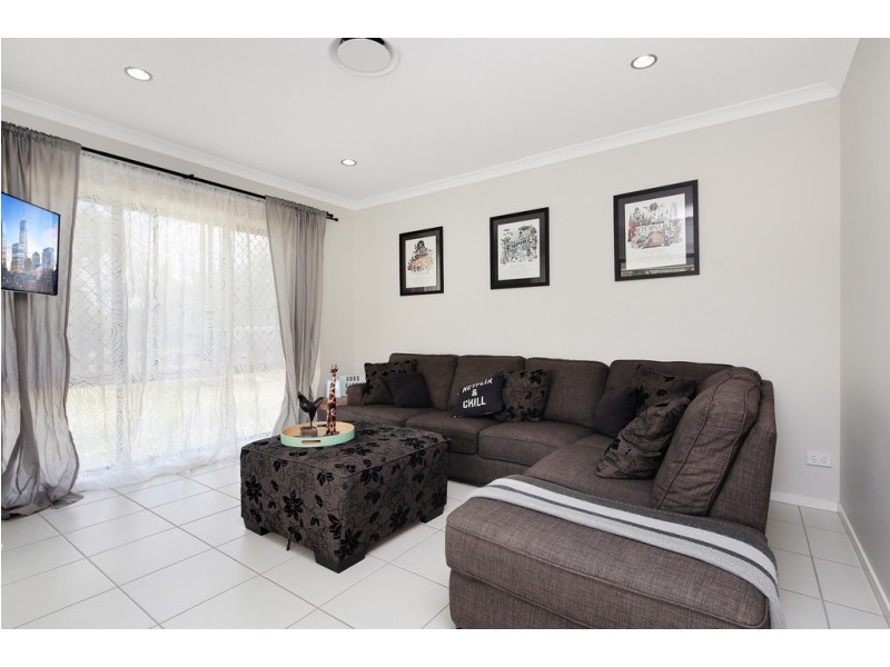 22 Robyn Terrace, Fernvale QLD 4306