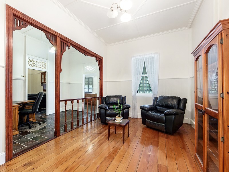 17 Syntax St, Sadliers Crossing QLD 4305