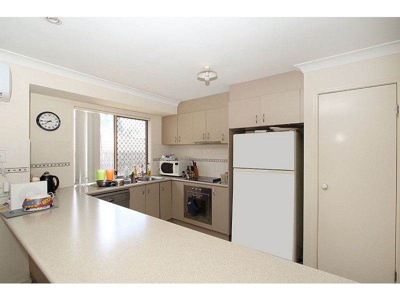 12 Cove Place, Springfield Lakes QLD 4300