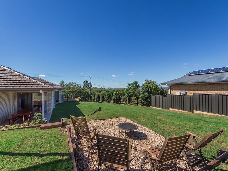 34 Upper John St, Rosewood QLD 4340