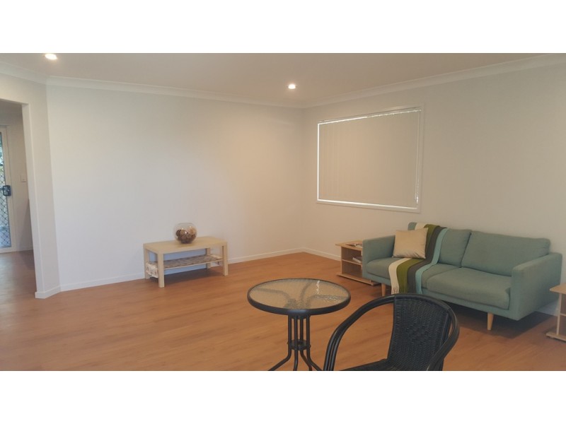 36A Frederick St, Newtown QLD 4305