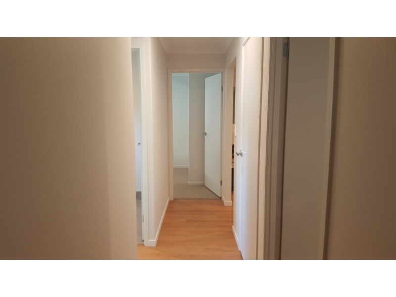 36A Frederick St, Newtown QLD 4305