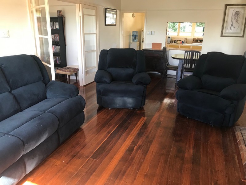 2 Ellen St, Lowood QLD 4311