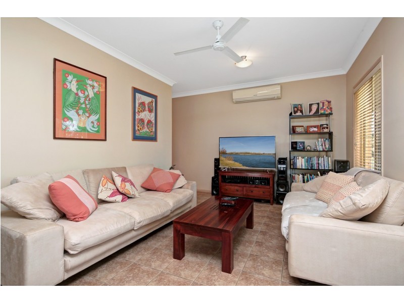 4 Daintree Crt, Fernvale QLD 4306