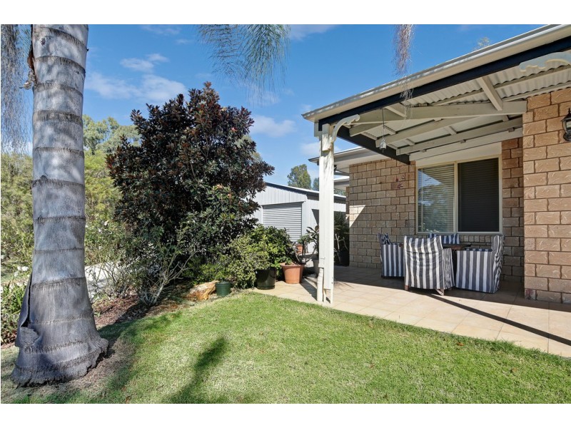 4 Daintree Crt, Fernvale QLD 4306