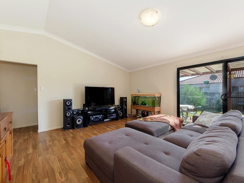 39 Rockman Drive, Raceview QLD 4305