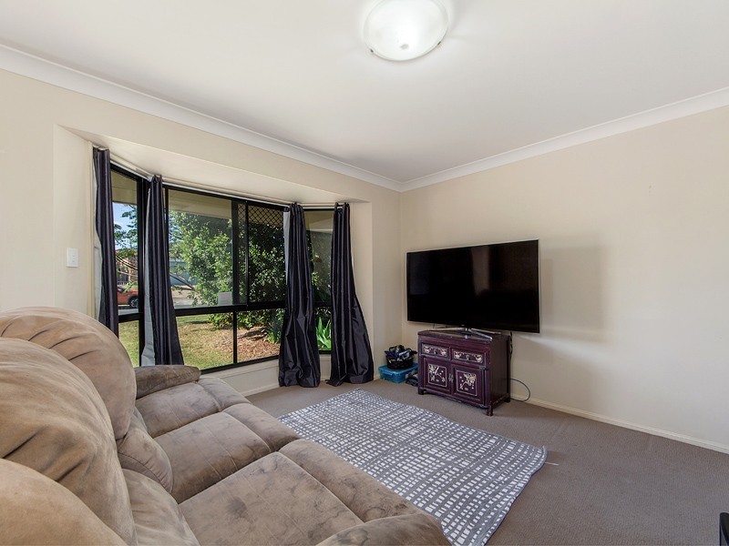 39 Rockman Drive, Raceview QLD 4305