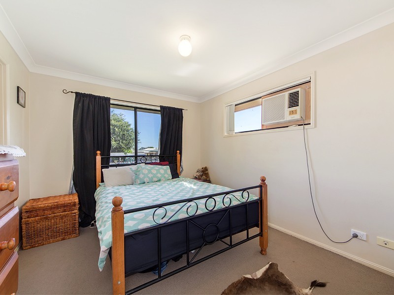 39 Rockman Drive, Raceview QLD 4305
