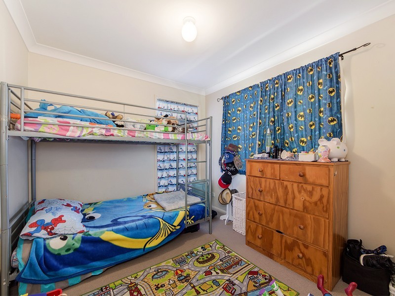 39 Rockman Drive, Raceview QLD 4305