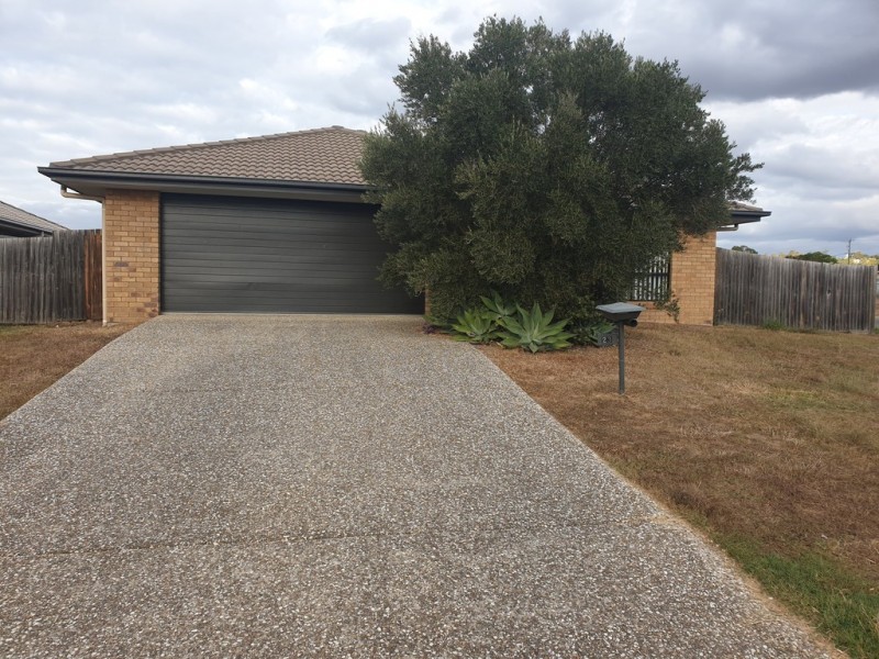 23 McInnes St, Lowood QLD 4311