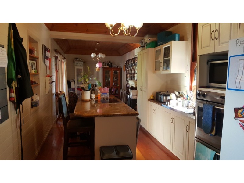 4 Mount Crosby Road, Tivoli QLD 4305