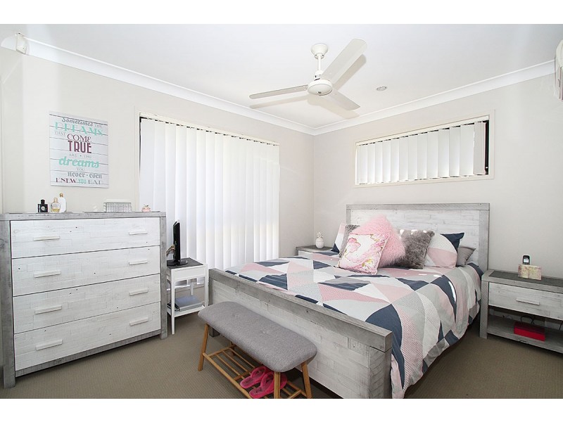 96 Reif St, Flinders View QLD 4305