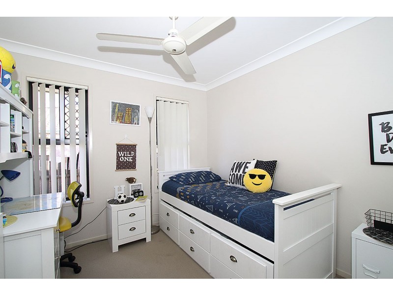 96 Reif St, Flinders View QLD 4305