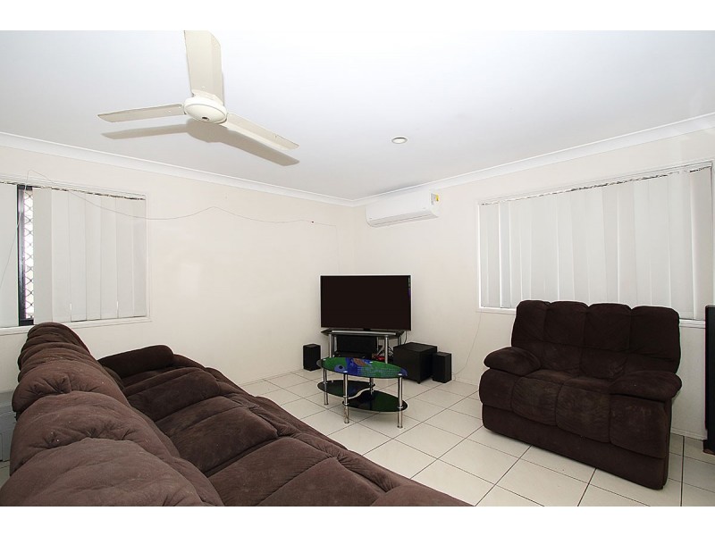 44 B Shanahan Pde, Redbank Plains QLD 4301