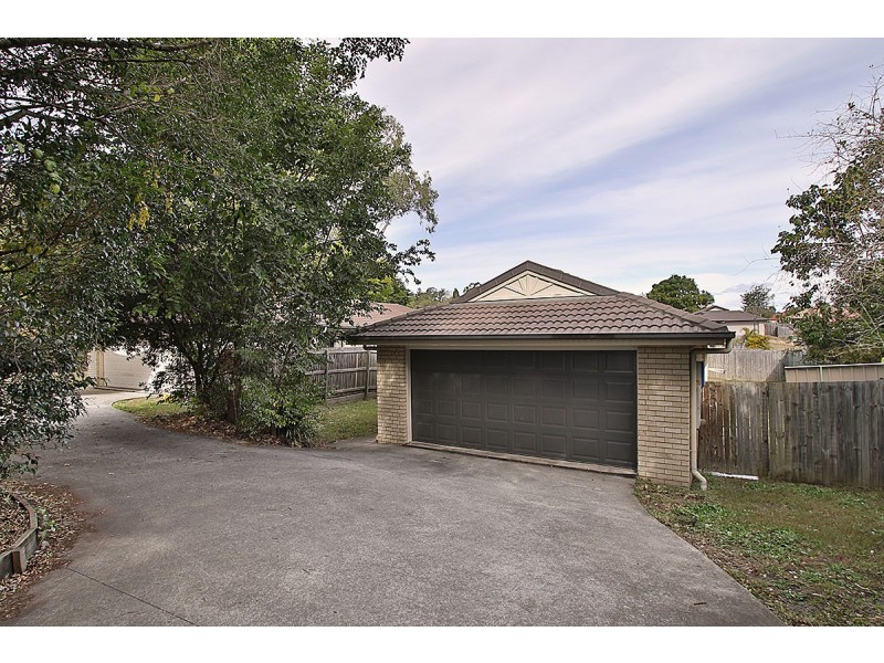 44 B Shanahan Pde, Redbank Plains QLD 4301