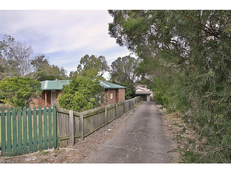 44 B Shanahan Pde, Redbank Plains QLD 4301