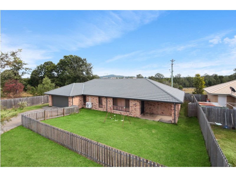 20 Cottonwood Crescent, Fernvale QLD 4306