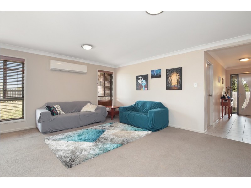 20 Cottonwood Crescent, Fernvale QLD 4306