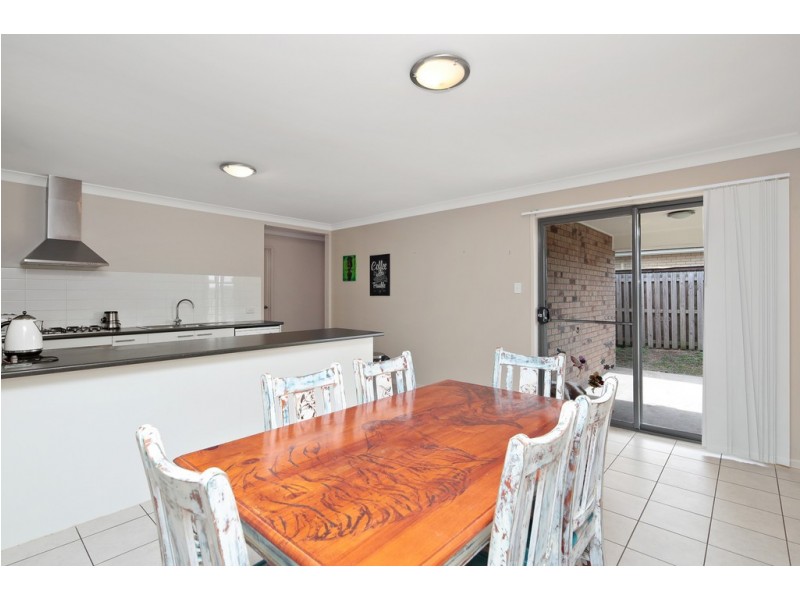 20 Cottonwood Crescent, Fernvale QLD 4306