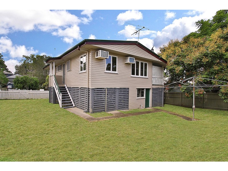 14 Felette St, Leichhardt QLD 4305