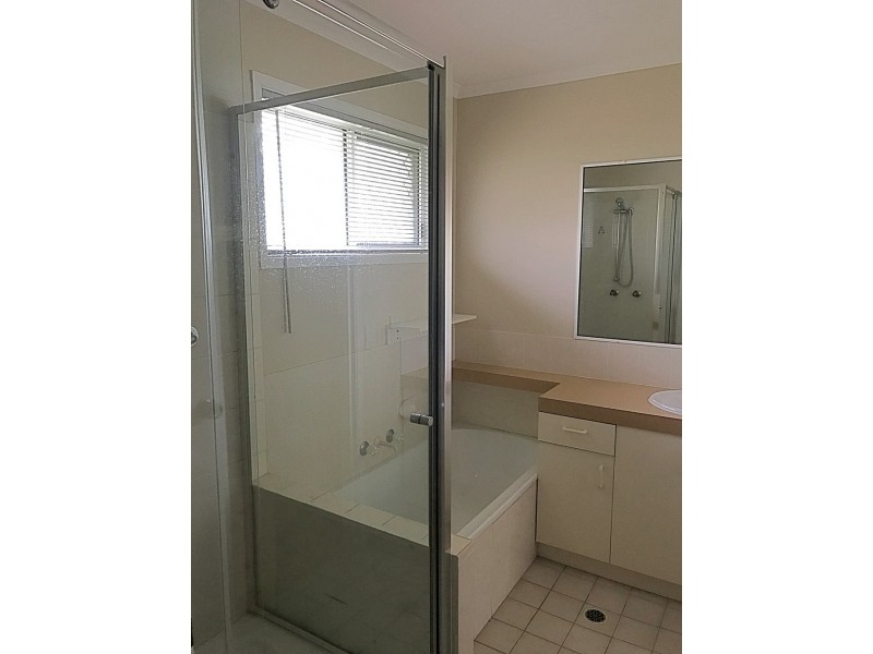 42 Perdita Close, Bellbird Park QLD 4300