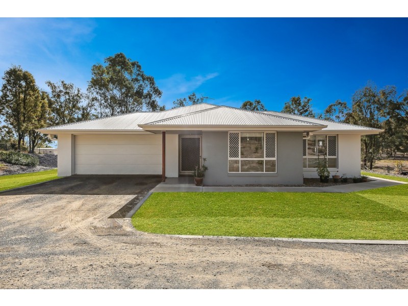 1A Firetail Ave, Regency Downs QLD 4341