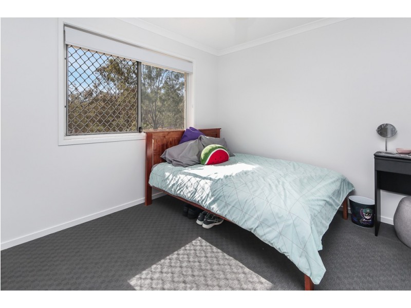 1A Firetail Ave, Regency Downs QLD 4341