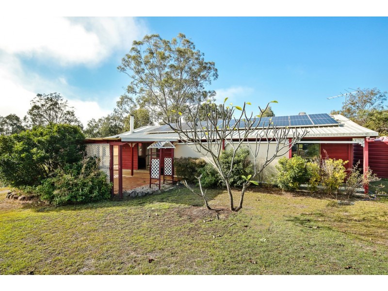 4 Wagtail Dr, Regency Downs QLD 4341