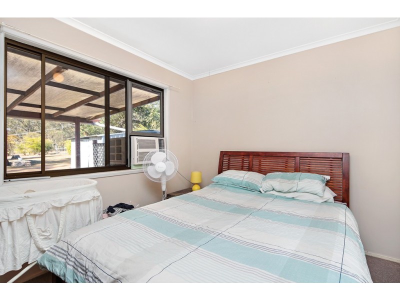 4 Wagtail Dr, Regency Downs QLD 4341
