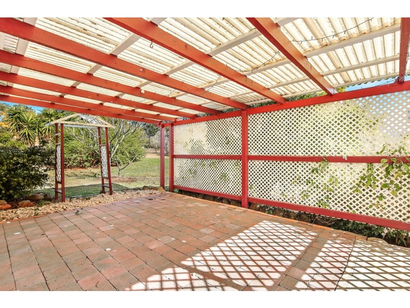 4 Wagtail Dr, Regency Downs QLD 4341