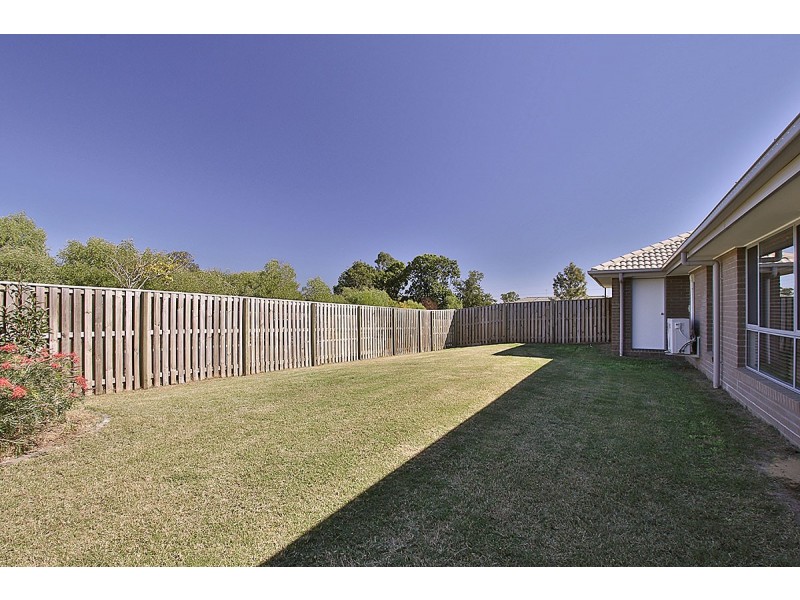 18 Cottonwood Crescent, Fernvale QLD 4306