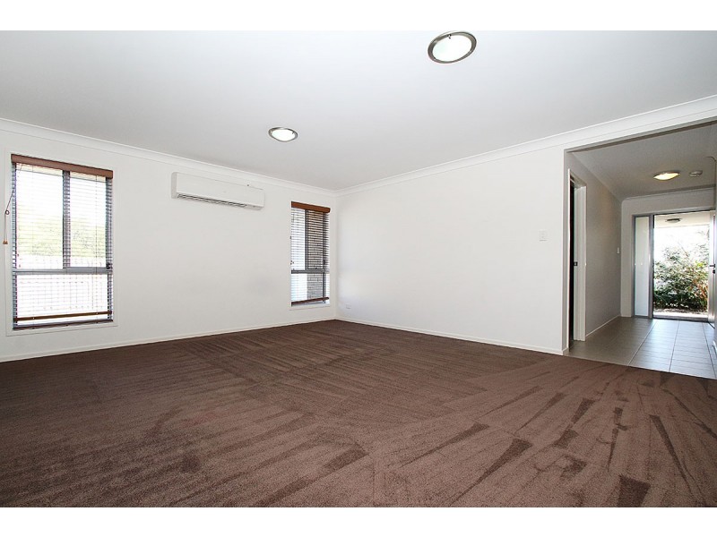 18 Cottonwood Crescent, Fernvale QLD 4306