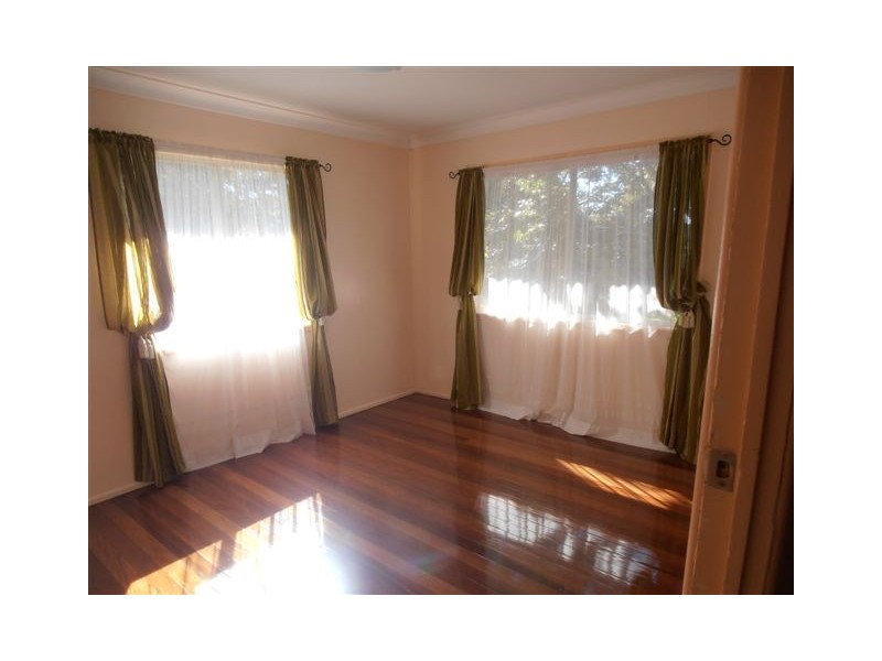 3 Callaghan Street, East Ipswich QLD 4305