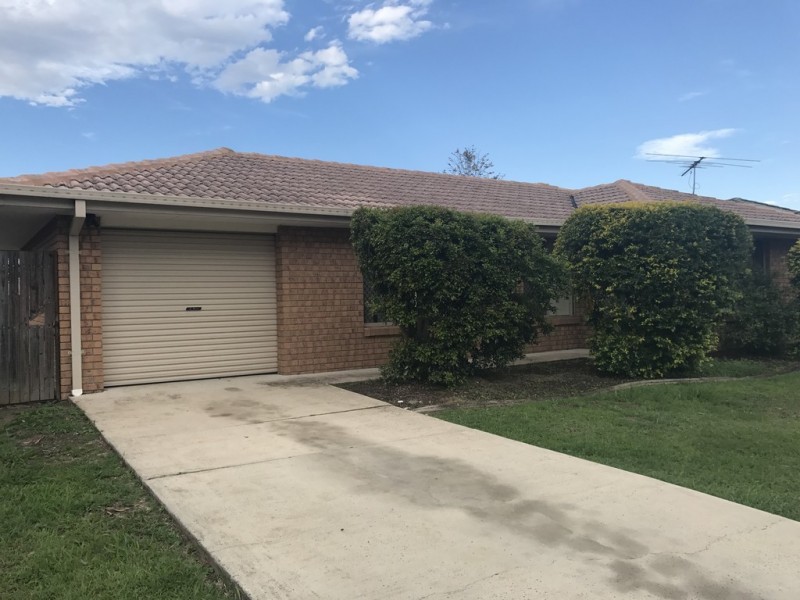 54 Selwyn St, North Booval QLD 4304