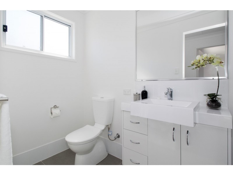 22/39 River Road, Bundamba QLD 4304