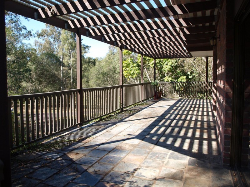 32 Kanangra Close, Karana Downs QLD 4306