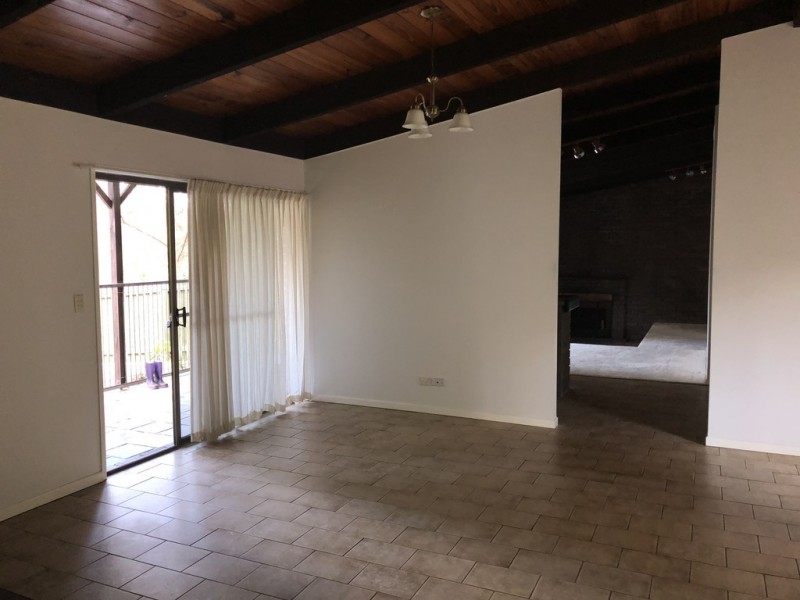 32 Kanangra Close, Karana Downs QLD 4306