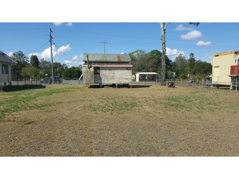 7 Railway St, Coominya QLD 4311