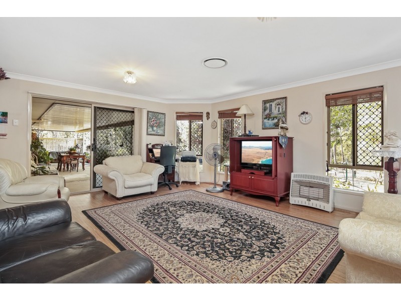 30 Andrews Court, Regency Downs QLD 4341