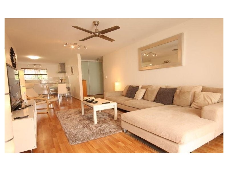 2/32 Stopford street, Wooloowin QLD 4030